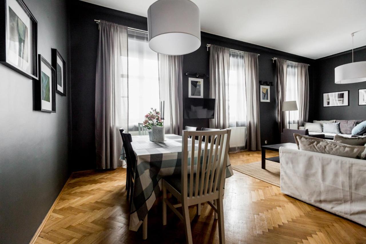 Center Apartment Люблин Екстериор снимка